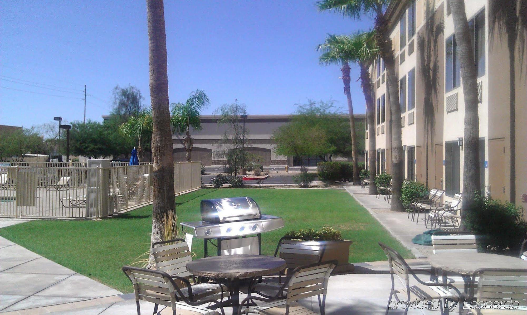 Holiday Inn Express Scottsdale North, An Ihg Hotel Exterior photo
